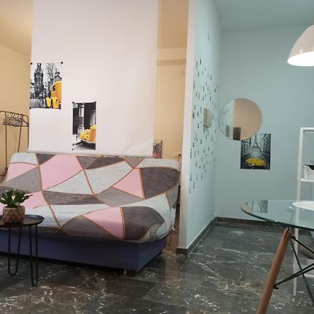 באנה Apartamento Turistico Travelers מראה חיצוני תמונה