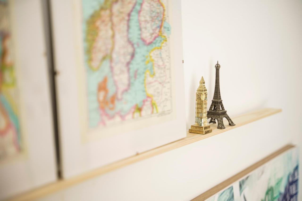 באנה Apartamento Turistico Travelers מראה חיצוני תמונה